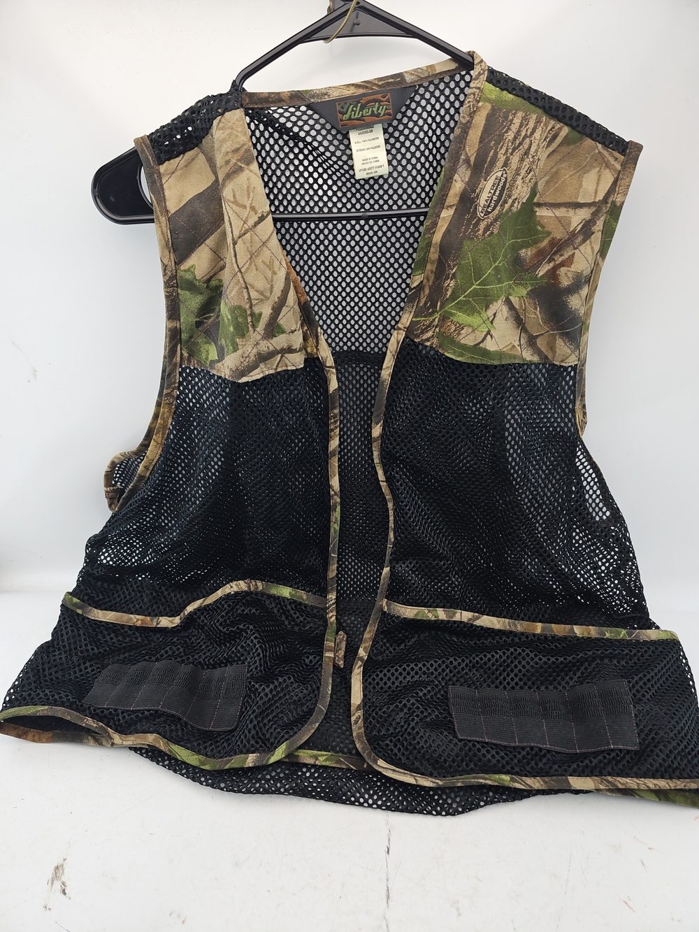 liberty Men's Mesh Shooting Vest in Black and Camouflage